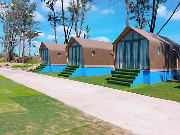 khách sạn biển ba động