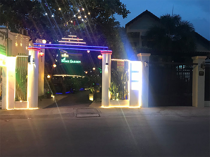 Cafe sân vườn Hồ Cá chòi võng Home Garden