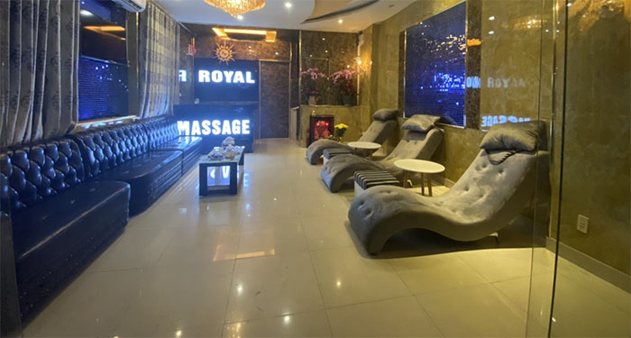 Massage Hoa Anh Đào