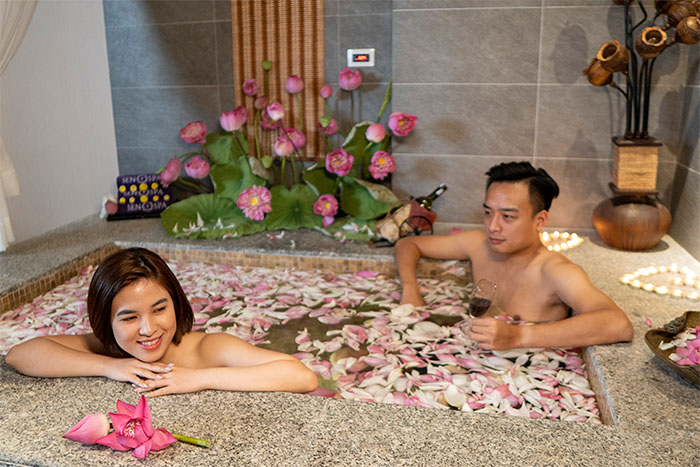Sen Spa - Massage lành mạnh cho cặp đôi