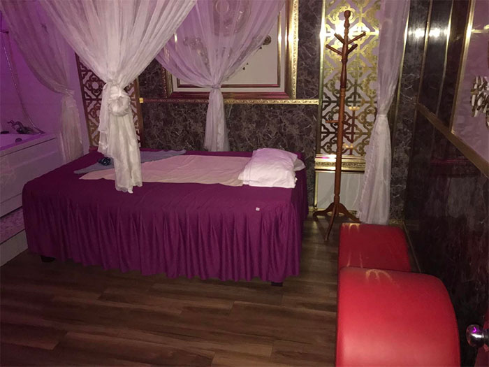 dịch vụ Massage Hồng Lĩnh Tân Phú